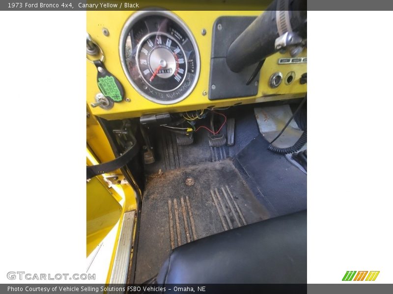 Canary Yellow / Black 1973 Ford Bronco 4x4