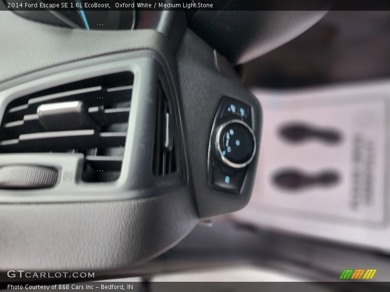 Oxford White / Medium Light Stone 2014 Ford Escape SE 1.6L EcoBoost