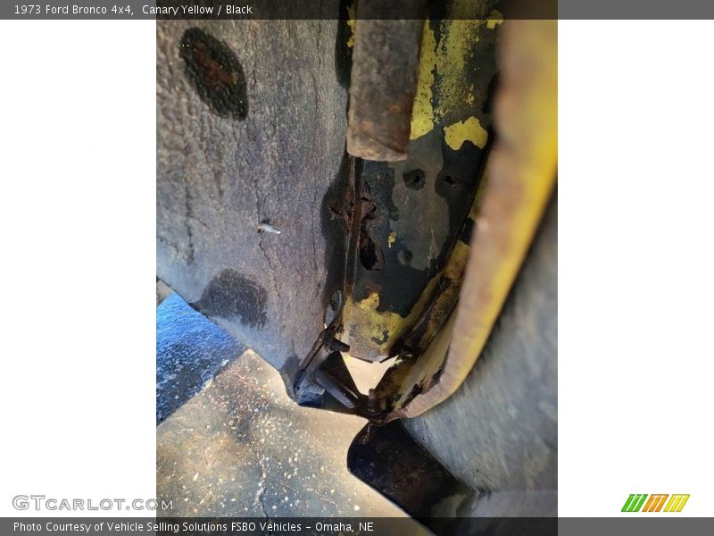 Canary Yellow / Black 1973 Ford Bronco 4x4