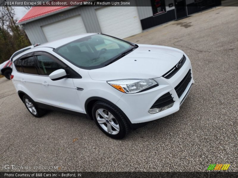 Oxford White / Medium Light Stone 2014 Ford Escape SE 1.6L EcoBoost