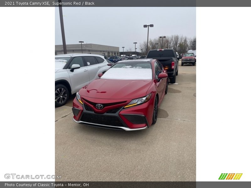 Supersonic Red / Black 2021 Toyota Camry XSE