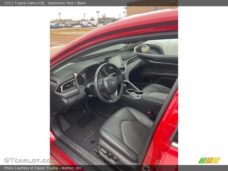 Supersonic Red / Black 2021 Toyota Camry XSE