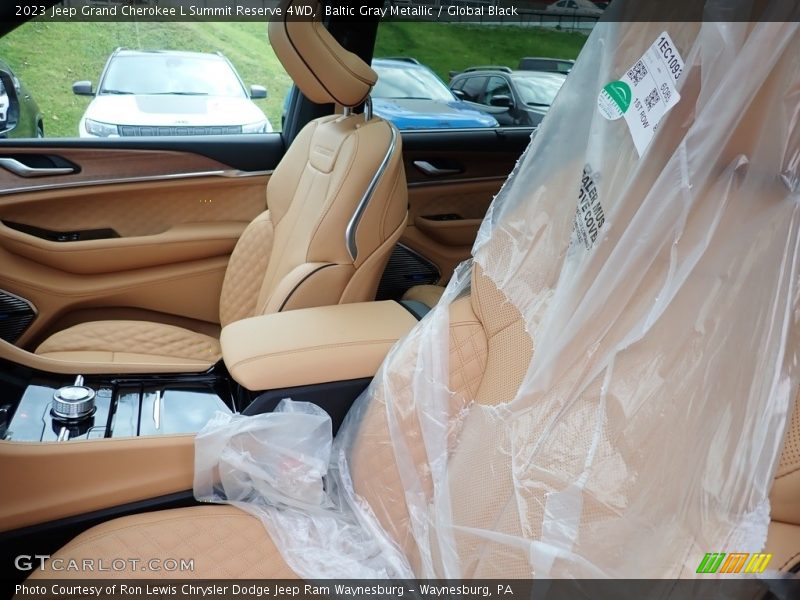 Front Seat of 2023 Grand Cherokee L Summit Reserve 4WD