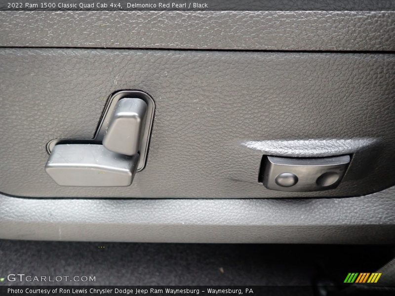 Delmonico Red Pearl / Black 2022 Ram 1500 Classic Quad Cab 4x4
