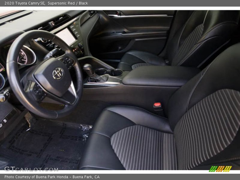 Supersonic Red / Black 2020 Toyota Camry SE