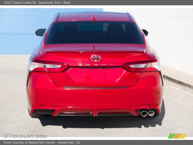 Supersonic Red / Black 2020 Toyota Camry SE