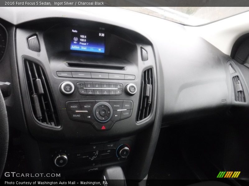 Ingot Silver / Charcoal Black 2016 Ford Focus S Sedan