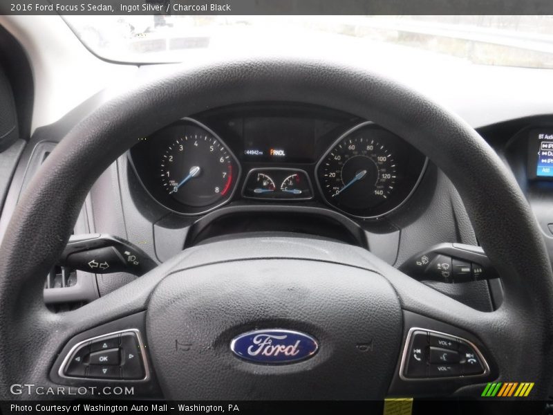 Ingot Silver / Charcoal Black 2016 Ford Focus S Sedan