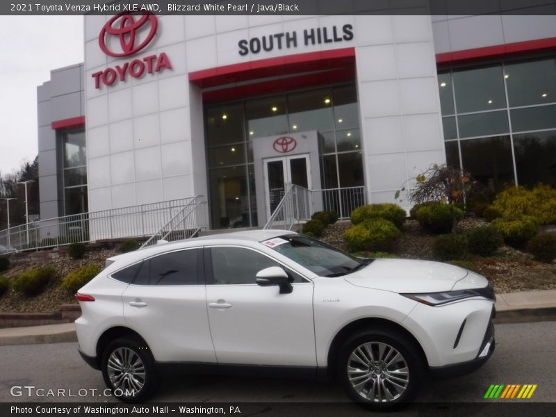 Blizzard White Pearl / Java/Black 2021 Toyota Venza Hybrid XLE AWD