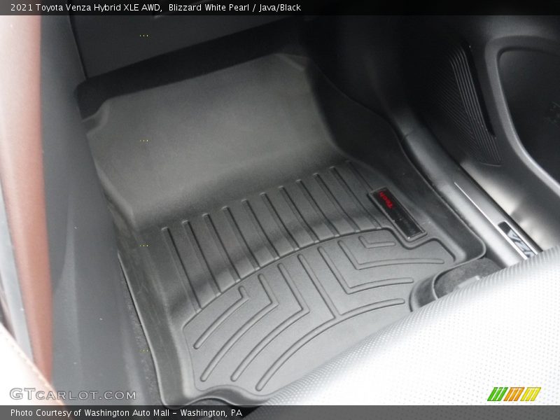 Blizzard White Pearl / Java/Black 2021 Toyota Venza Hybrid XLE AWD