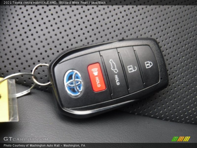 Blizzard White Pearl / Java/Black 2021 Toyota Venza Hybrid XLE AWD