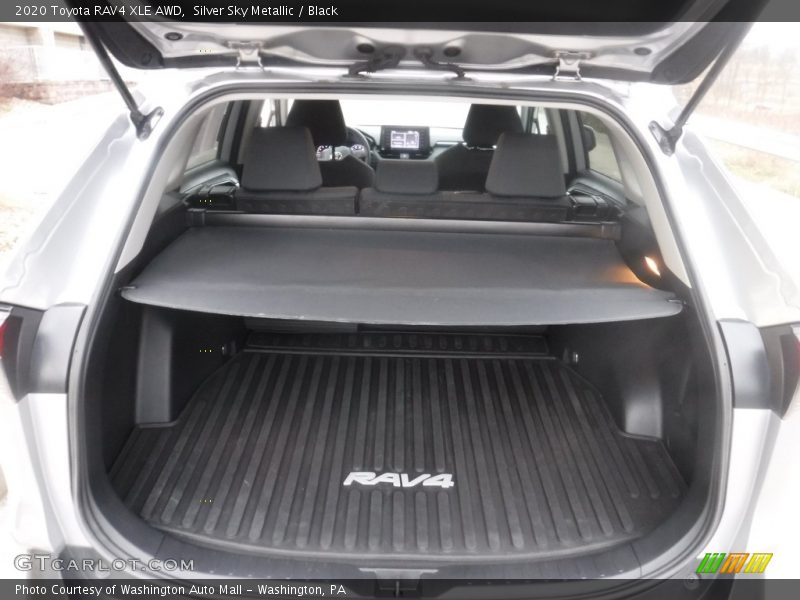 Silver Sky Metallic / Black 2020 Toyota RAV4 XLE AWD