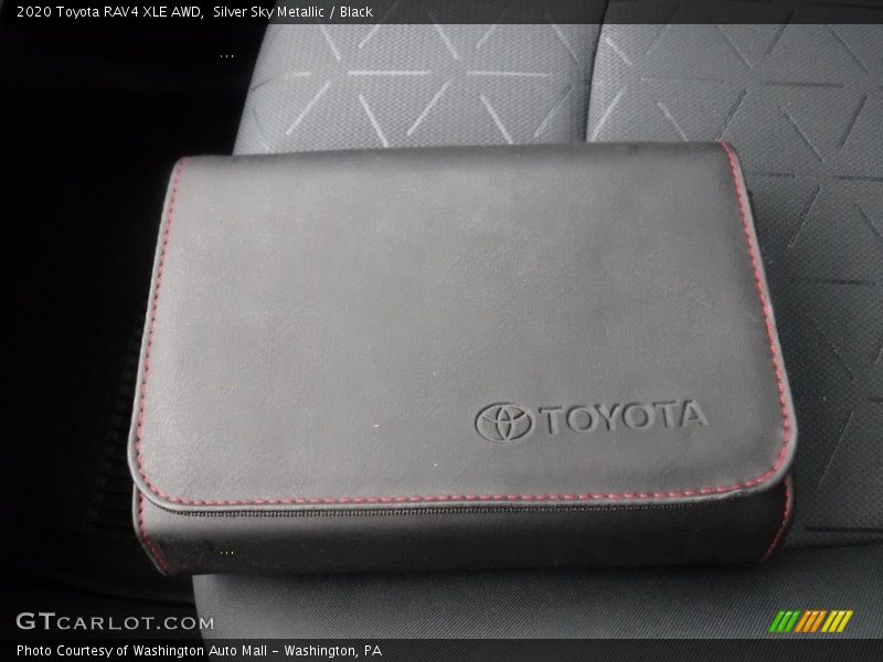 Silver Sky Metallic / Black 2020 Toyota RAV4 XLE AWD