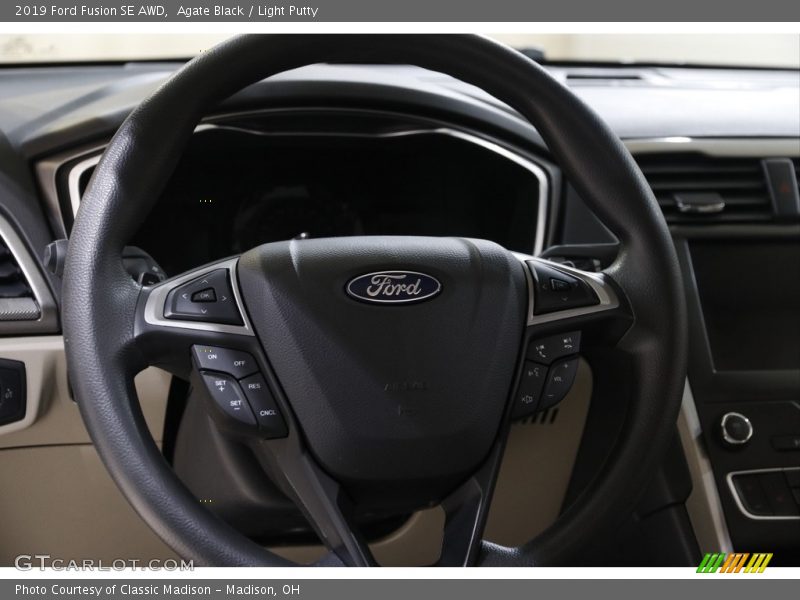 Agate Black / Light Putty 2019 Ford Fusion SE AWD