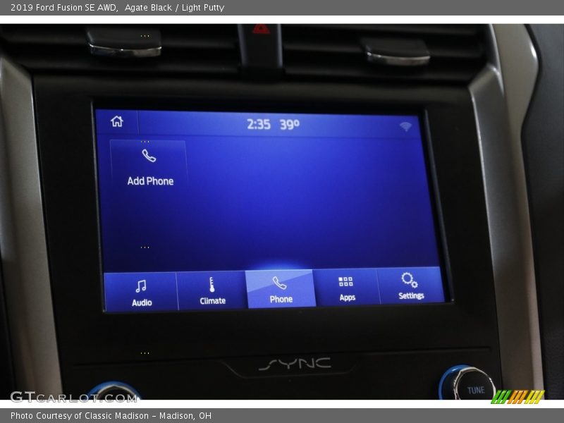 Agate Black / Light Putty 2019 Ford Fusion SE AWD