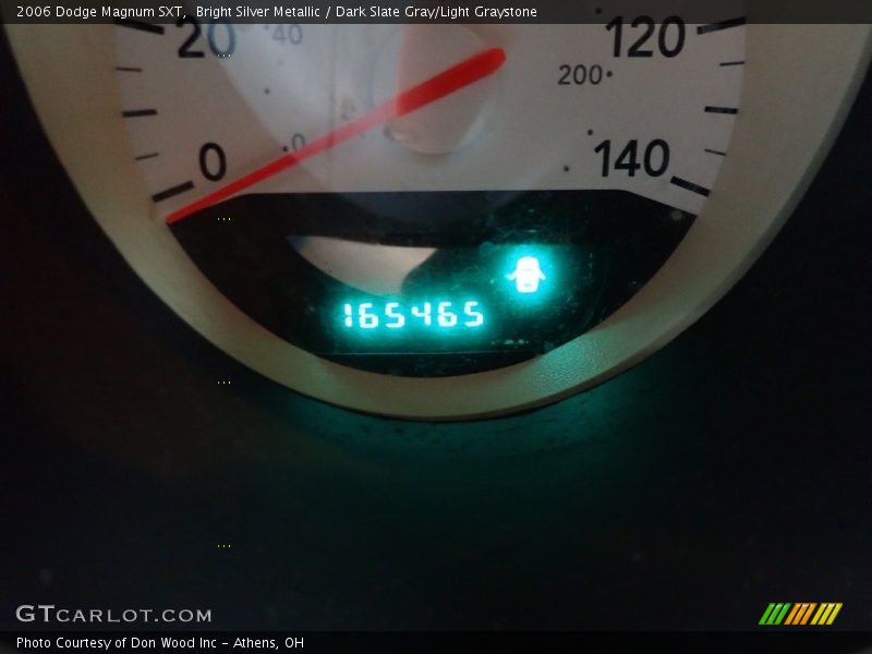 Bright Silver Metallic / Dark Slate Gray/Light Graystone 2006 Dodge Magnum SXT