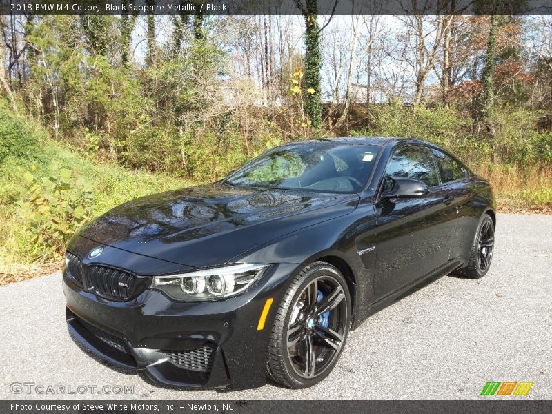 Front 3/4 View of 2018 M4 Coupe