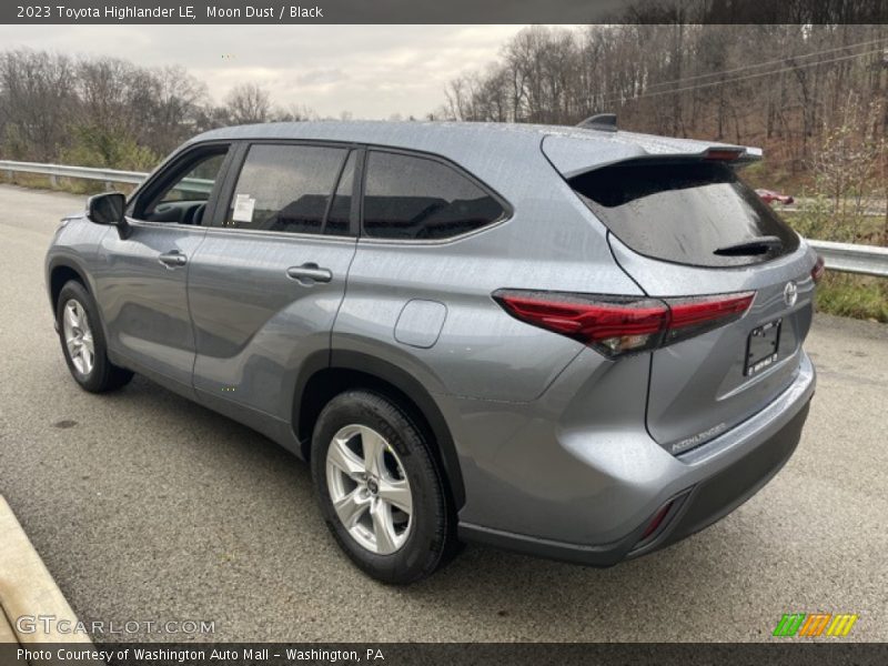  2023 Highlander LE Moon Dust