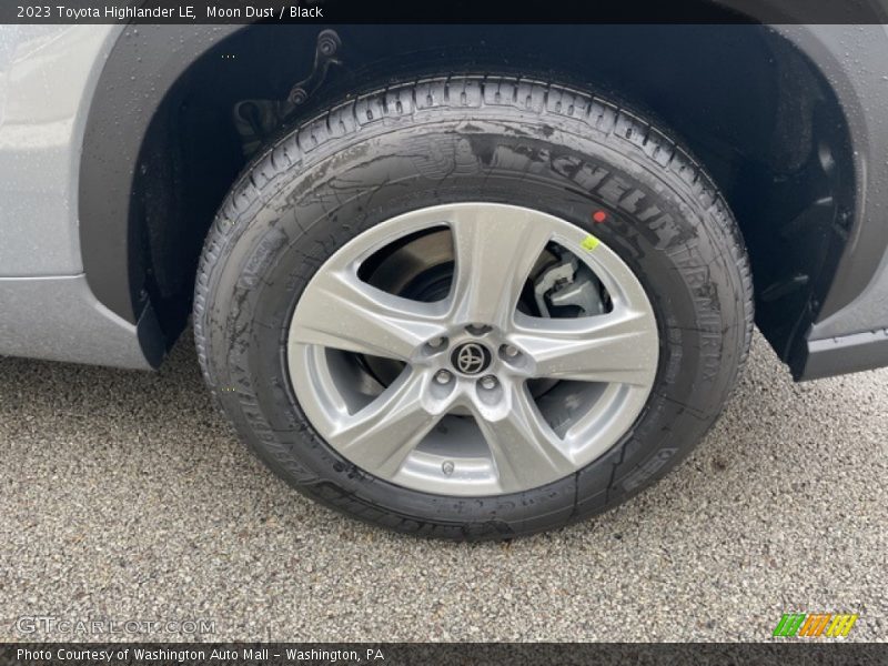  2023 Highlander LE Wheel