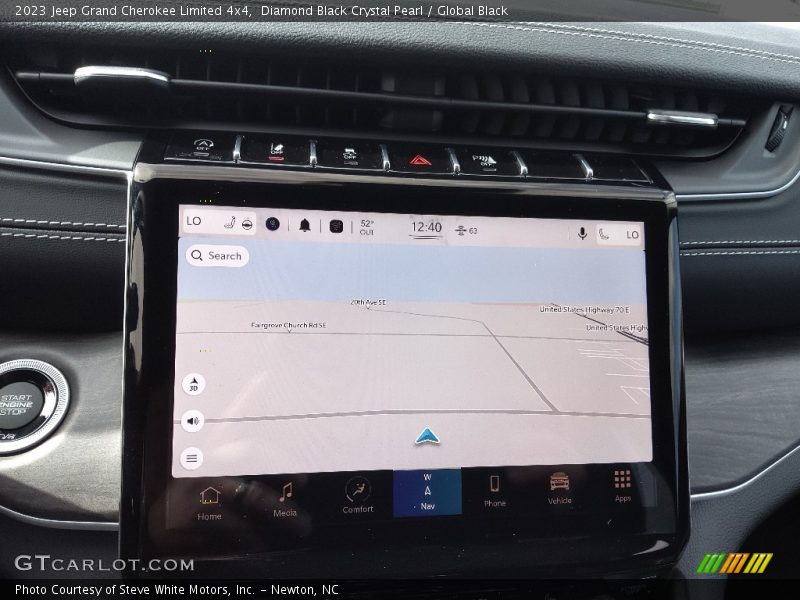Navigation of 2023 Grand Cherokee Limited 4x4