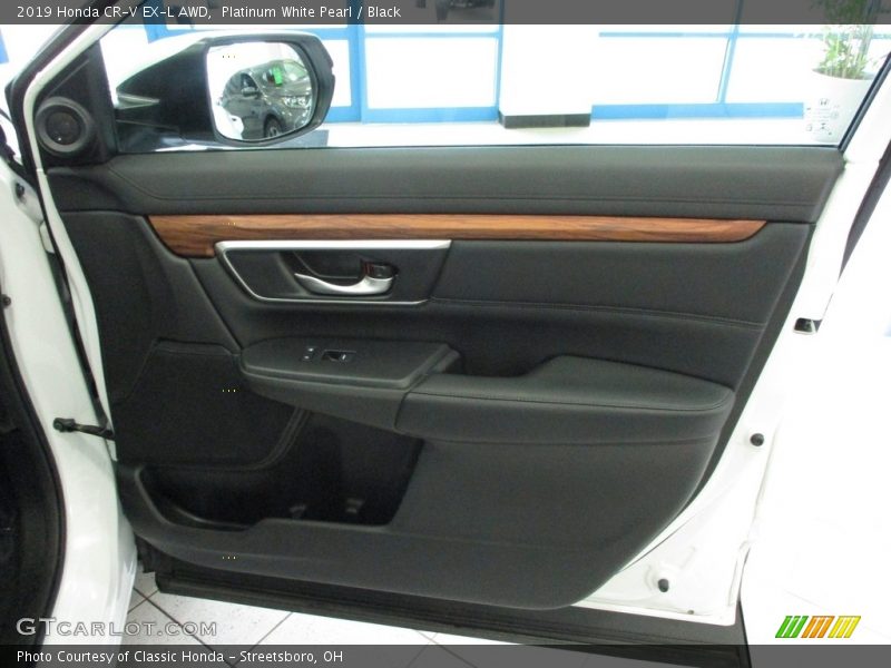 Platinum White Pearl / Black 2019 Honda CR-V EX-L AWD
