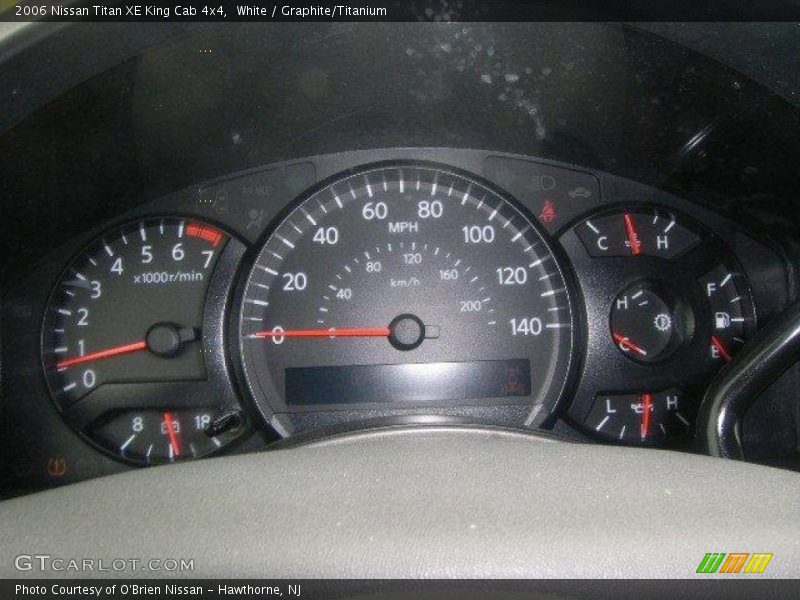 White / Graphite/Titanium 2006 Nissan Titan XE King Cab 4x4