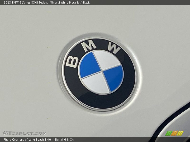 Mineral White Metallic / Black 2023 BMW 3 Series 330i Sedan