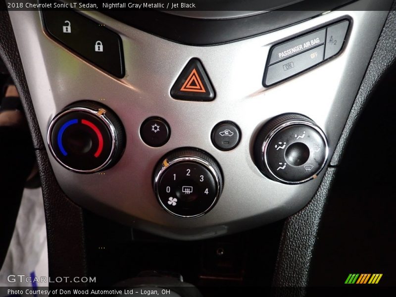 Nightfall Gray Metallic / Jet Black 2018 Chevrolet Sonic LT Sedan