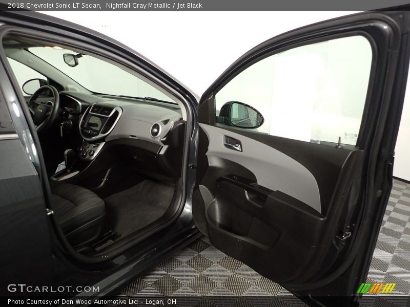 Nightfall Gray Metallic / Jet Black 2018 Chevrolet Sonic LT Sedan