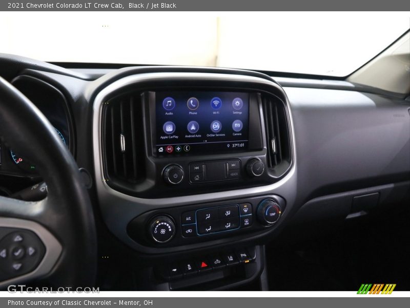 Controls of 2021 Colorado LT Crew Cab