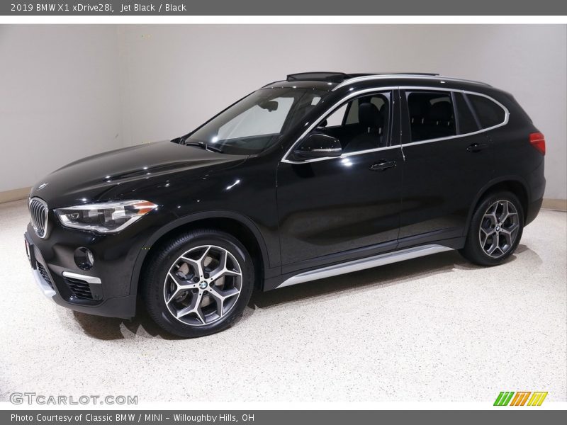 Jet Black / Black 2019 BMW X1 xDrive28i