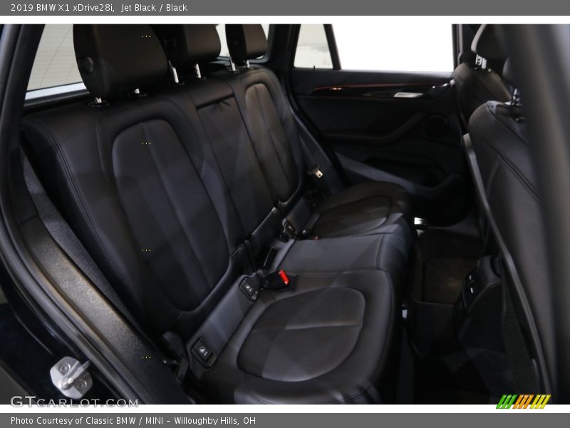 Jet Black / Black 2019 BMW X1 xDrive28i
