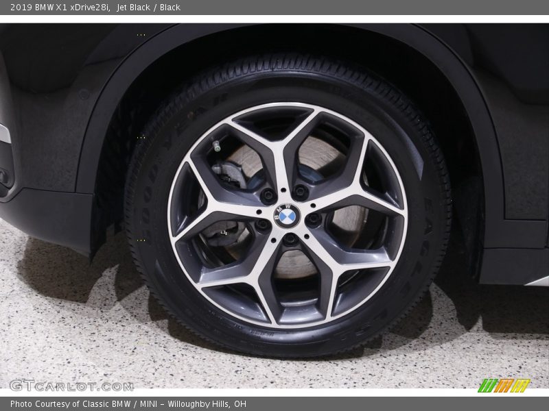 Jet Black / Black 2019 BMW X1 xDrive28i
