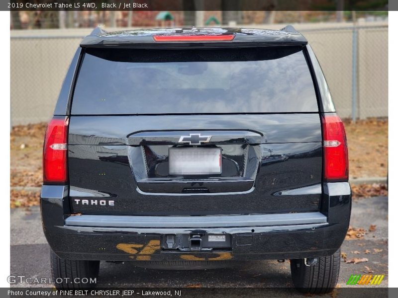 Black / Jet Black 2019 Chevrolet Tahoe LS 4WD