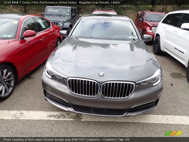 Magellan Gray Metallic / Black 2018 BMW 7 Series 740e iPerformance xDrive Sedan