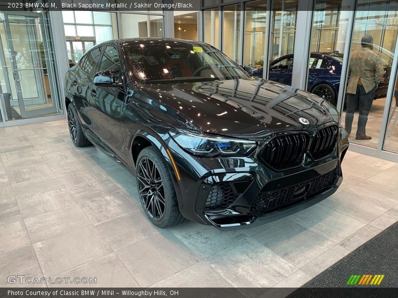 Front 3/4 View of 2023 X6 M 