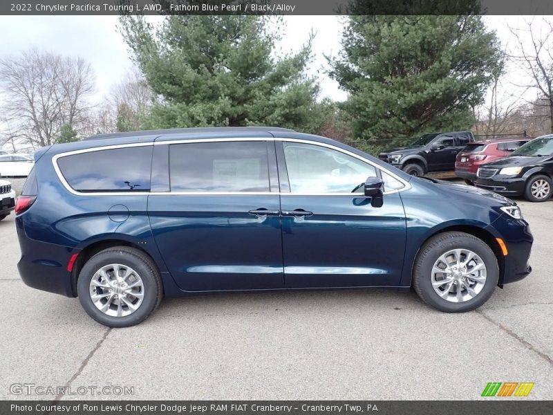Fathom Blue Pearl / Black/Alloy 2022 Chrysler Pacifica Touring L AWD