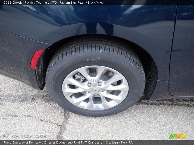 Fathom Blue Pearl / Black/Alloy 2022 Chrysler Pacifica Touring L AWD