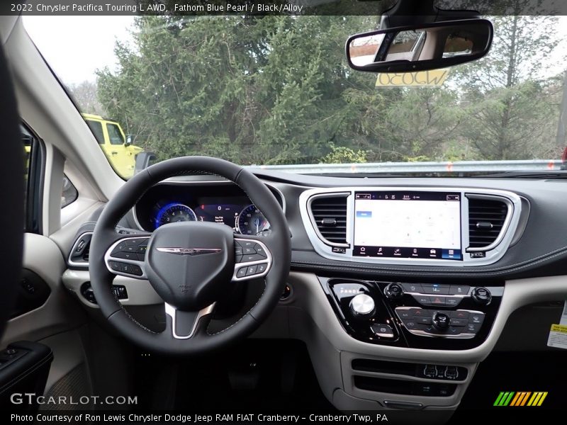 Fathom Blue Pearl / Black/Alloy 2022 Chrysler Pacifica Touring L AWD