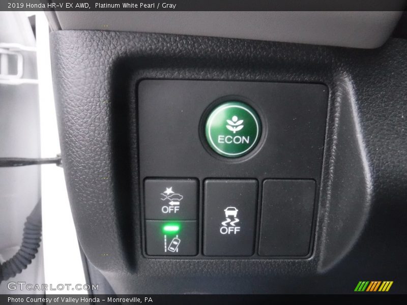 Platinum White Pearl / Gray 2019 Honda HR-V EX AWD