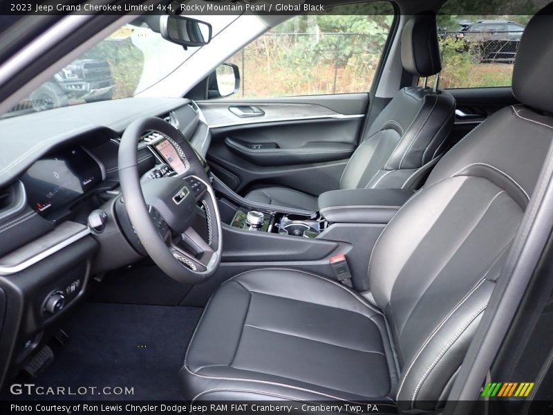 Rocky Mountain Pearl / Global Black 2023 Jeep Grand Cherokee Limited 4x4