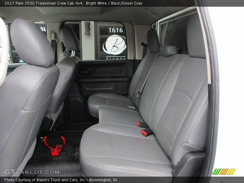 Bright White / Black/Diesel Gray 2017 Ram 3500 Tradesman Crew Cab 4x4