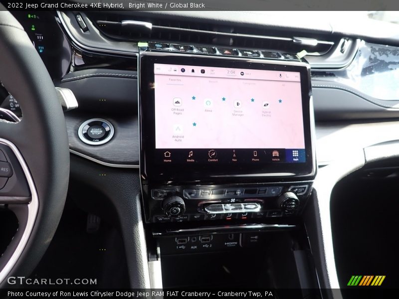 Bright White / Global Black 2022 Jeep Grand Cherokee 4XE Hybrid