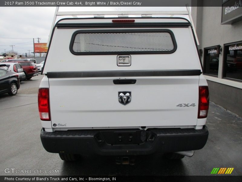 Bright White / Black/Diesel Gray 2017 Ram 3500 Tradesman Crew Cab 4x4
