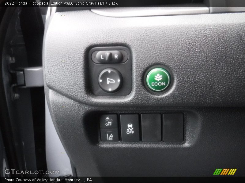 Sonic Gray Pearl / Black 2022 Honda Pilot Special Edition AWD