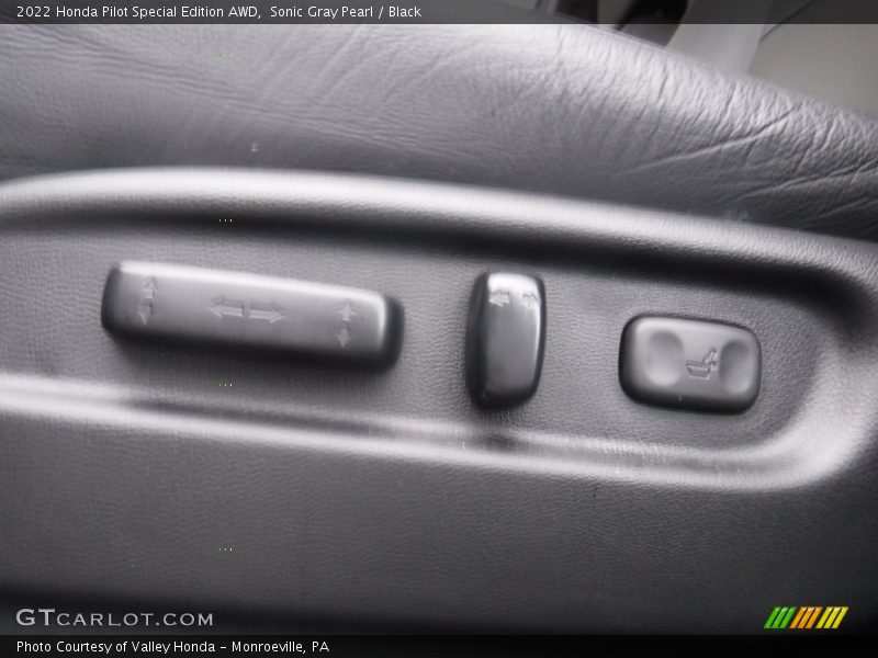 Sonic Gray Pearl / Black 2022 Honda Pilot Special Edition AWD