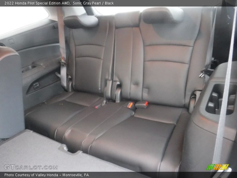 Sonic Gray Pearl / Black 2022 Honda Pilot Special Edition AWD