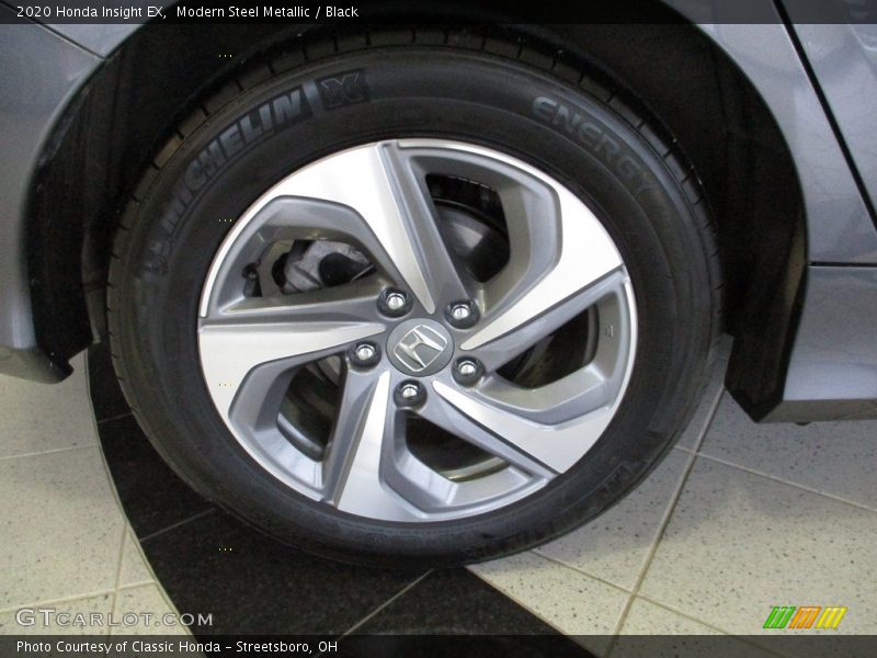 Modern Steel Metallic / Black 2020 Honda Insight EX