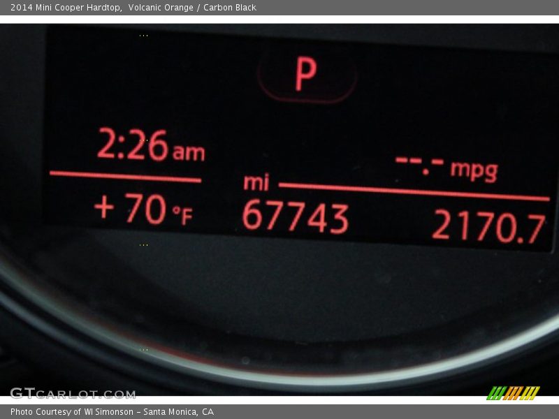 Volcanic Orange / Carbon Black 2014 Mini Cooper Hardtop