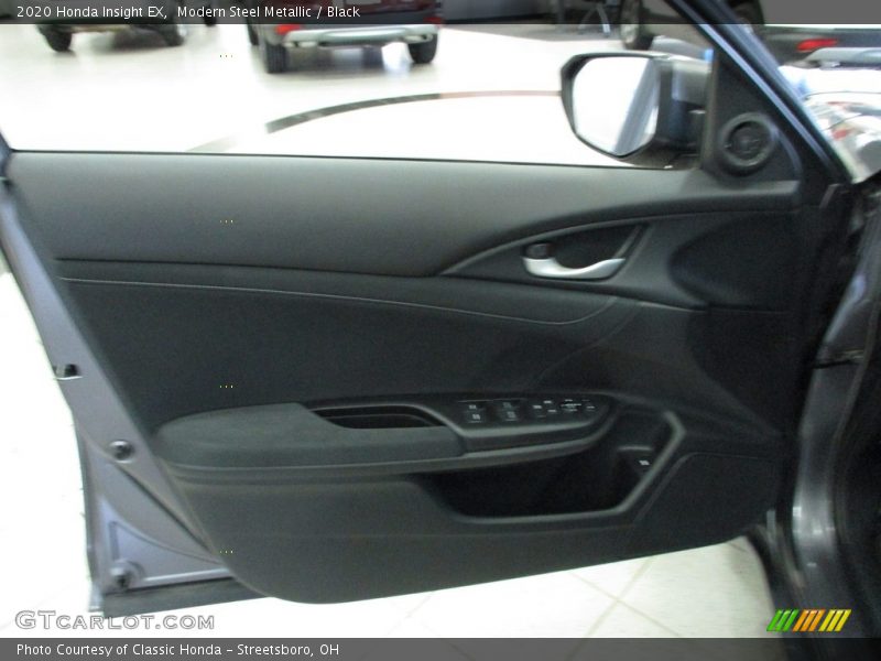 Modern Steel Metallic / Black 2020 Honda Insight EX